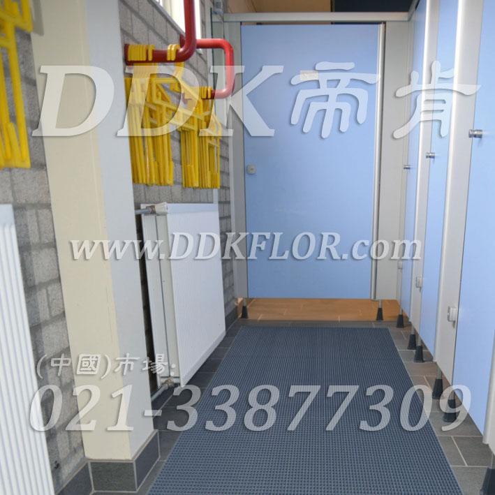 灰色_厕所卫生间地面通道防滑防护直纹网格毯（1）